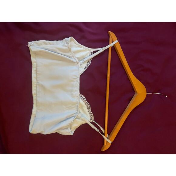 PRINCESS POLLY Old School Love Cropped Cami Top - Picture 5 of 6